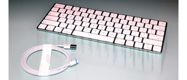 Трекпад Apple Magic Trackpad 2 Space Grey