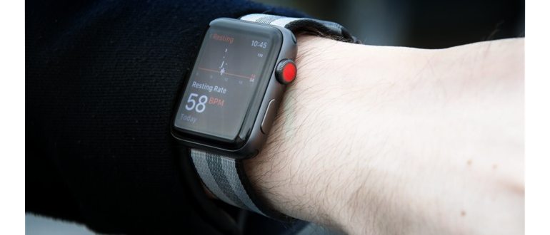 red dot on apple