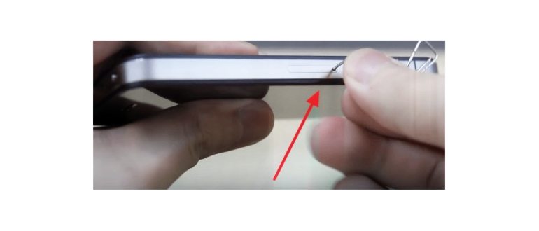 Смартфон Apple iPhone SE