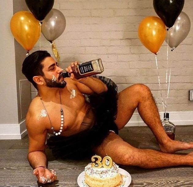 Если бы Парни Вели Instagram Как Девушки • Он сразу отвечает