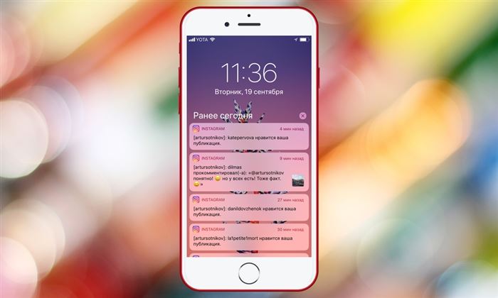 iPhone с уведомлениями Instagram на рабочем столе